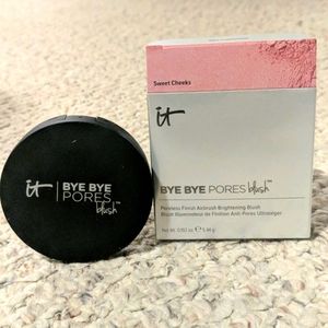 it cosmetics brightening blush- SWEET CHEEKS :)